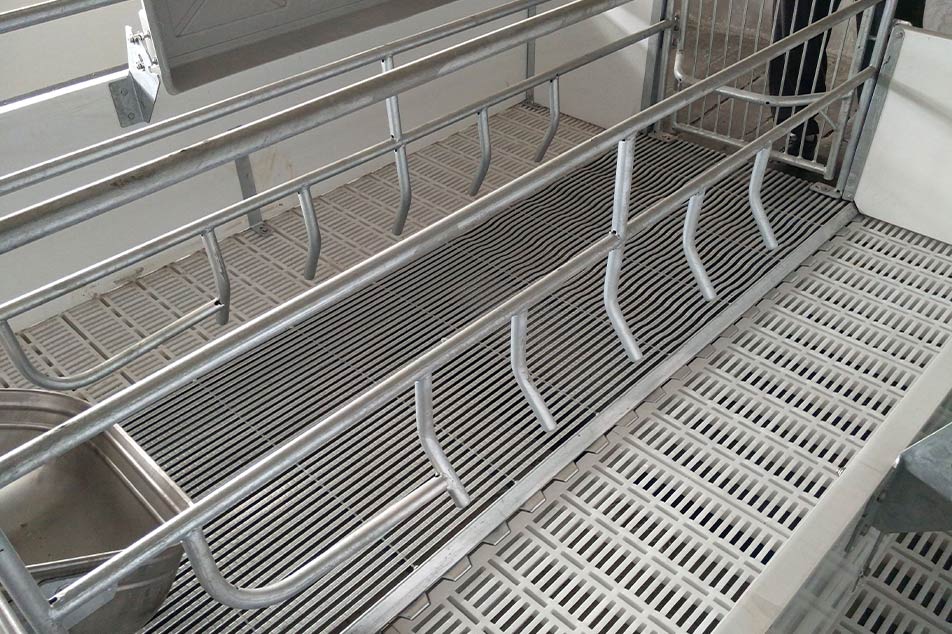 Deba Brothers Galvanized Triangular Bar (TriDEK) Flooring System ကို မိတ်ဆက်ခြင်း။